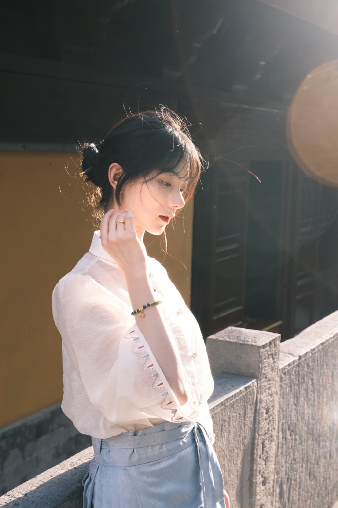 林亦辰 头像